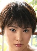 Yuna Mitake is